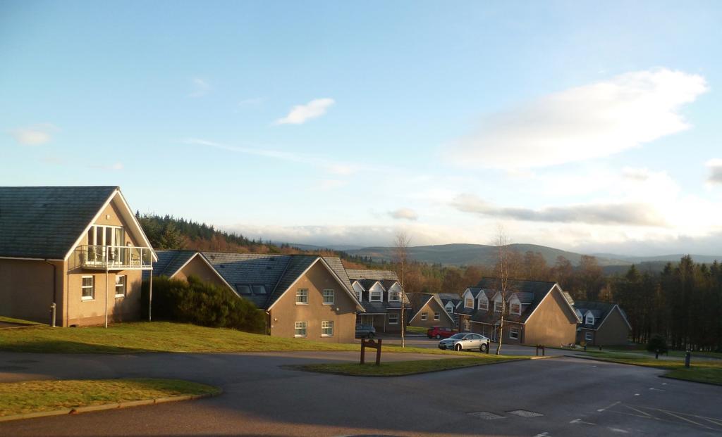 Favour Villa Banchory Bagian luar foto